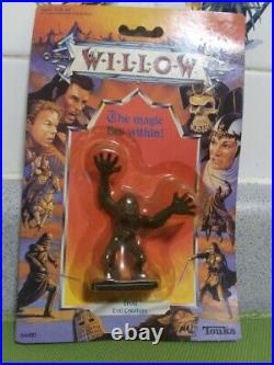 1988 Willow Collection. (lot of 18) 13 figures/ all 5 horsemen. Fair condition