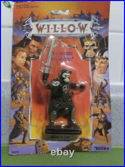 1988 Willow Collection. (lot of 18) 13 figures/ all 5 horsemen. Fair condition