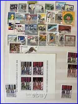 AUSTRIA 1945 to 2001 Top Collection in ALBUM, With all Blocks/Minis MNH