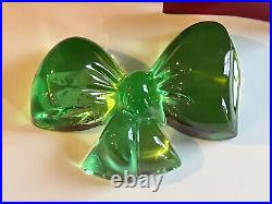 BACCARAT France Green Crystal Bow Paperweight Figurine Signed Mint in box