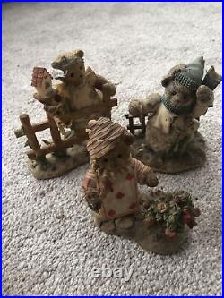 Cherished Teddies figurine LOT of 25 USED Chipped Pieces Broken See Pics 3.11.24