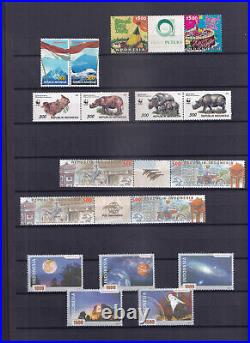Collection Of Asian Countries Stamps In Stock Book 220 Stamps + 80 Ms All Mnh