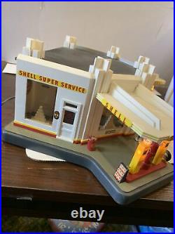 DANBURY MINT VINTAGE SHELL GAS SERVICE STATION CLOCK DIORAMA DISPLAY all workin