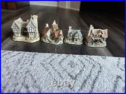 David Winter Houses Collection Antique Lot of 40 (8 Photos)