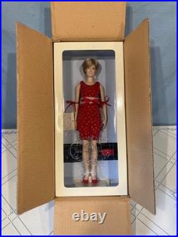 Diana Princess of Hearts collection Doll, Trunk & all 7 outfits 1998 + rare Book