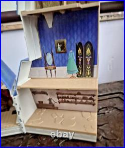 Disney Frozen Arendelle Castle Princess Doll House Large 17 Lights Music Works