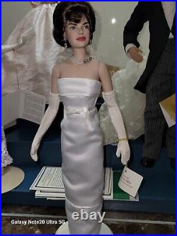 Franklin Mint Jackie O & JFK collection (10 Pieces) Plus plexiglass case