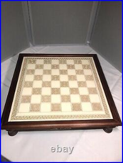 Franklin Mint chess set of the gods large porcelain mint condition 24K