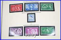 GREAT BRITAIN 1930s-1980s COLLECTION OF 650 STAMPS ALL MINT IN HINGELESS MOUNTS