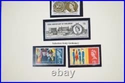 GREAT BRITAIN 1930s-1980s COLLECTION OF 650 STAMPS ALL MINT IN HINGELESS MOUNTS