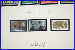 GREAT BRITAIN 1930s-1980s COLLECTION OF 650 STAMPS ALL MINT IN HINGELESS MOUNTS