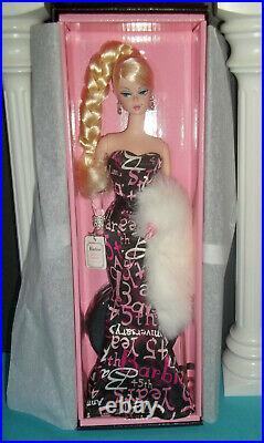 Gorgeous Silkstone Barbie 45th Anniversary Nrfb Near Mint Box All Paperwork New