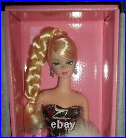 Gorgeous Silkstone Barbie 45th Anniversary Nrfb Near Mint Box All Paperwork New
