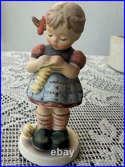 HUMMELSCAPE#983 & 984-DTORHAUS & GARTEN DISPLAY with 7 MINI Hummels (lot9)