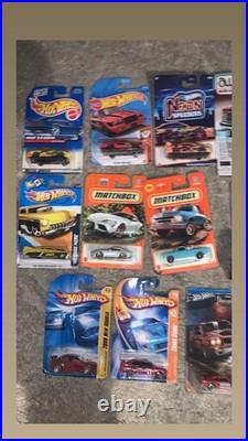 Hotwheels/Matchbox Unsearched Cars Lot of Collectibles Selling All Together New