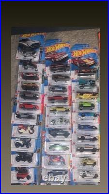 Hotwheels/Matchbox Unsearched Cars Lot of Collectibles Selling All Together New