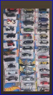 Hotwheels/Matchbox Unsearched Cars Lot of Collectibles Selling All Together New