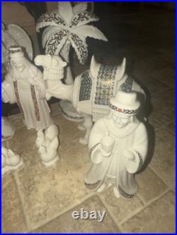 LENOX CHINA JEWEL 26 PC NATIVITY SET ALL PIECES ARE MINT WithRARE DOVE SELLER