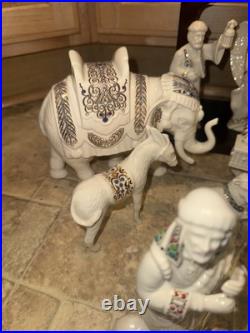 LENOX CHINA JEWEL 26 PC NATIVITY SET ALL PIECES ARE MINT WithRARE DOVE SELLER