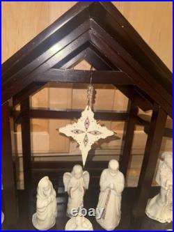 LENOX CHINA JEWEL 26 PC NATIVITY SET ALL PIECES ARE MINT WithRARE DOVE SELLER