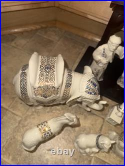 LENOX CHINA JEWEL 26 PC NATIVITY SET ALL PIECES ARE MINT WithRARE DOVE SELLER