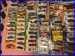 LOT of 120+ HOTWHEELS HIGHLY COLLECTIBLE RARE. Selling ALL TOGETHER
