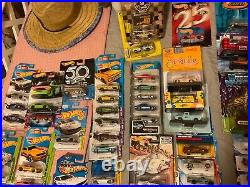 LOT of 120+ HOTWHEELS HIGHLY COLLECTIBLE RARE. Selling ALL TOGETHER