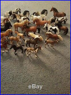 Lot Of 19 Horses Schleich Safari, Inc Figures all different colors assorted
