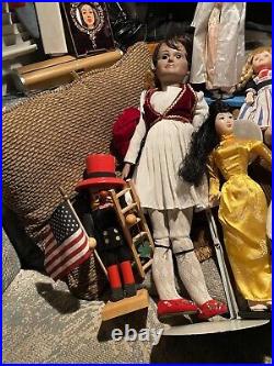 Lot of 10 dolls, a Collect Of Rare Vintage Dolls! Of Both