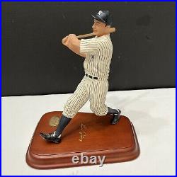 Lou Gehrig Figurine By Danbury Mint MADE 2002 COMES WITH ALL PAPERWORK