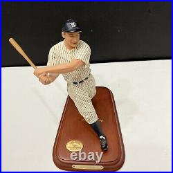 Lou Gehrig Figurine By Danbury Mint MADE 2002 COMES WITH ALL PAPERWORK