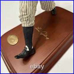 Lou Gehrig Figurine By Danbury Mint MADE 2002 COMES WITH ALL PAPERWORK