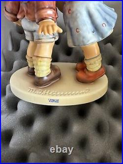 M I Hummel First Kiss Hum #2337 NIB Mint 5.75 Figurine MINT