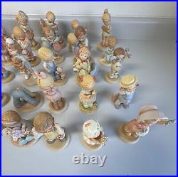 Memories of Yesterday Lot of 43, Open/No Box