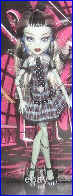 Monster High Dolls-Collectable-Original 6 Dolls RETIRED