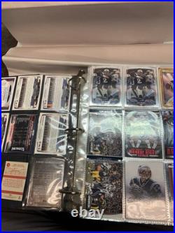 NFL Football Trading Cards Binder Collection? 525 Football Card Lot