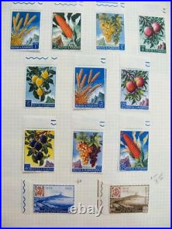 San Marino ALL MINT Stamp Collection