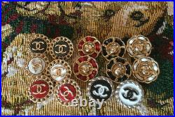 Set of 14 Chanel buttons, all stamped 20mm lot bundle