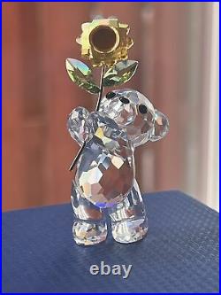 Swarovski figurine Kris Bears A Sunflower for you 5268764 Mint in box