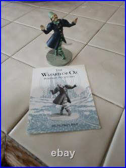The Wizard Of Oz Portrait Sculptures By The Franklin Mint 20 Piece Set & Display
