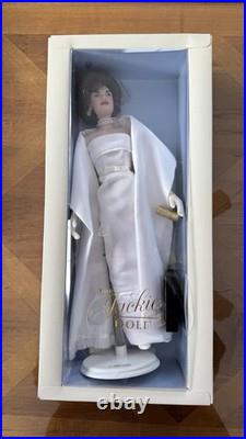 Various Collectible Woman Dolls