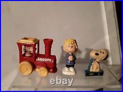 Vintage Lot Of 28 Snoopy Peanuts collection1958-2015