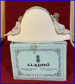 WORKING LLADRO #5776 TWO SISTERS CLOCK QUARTZ-EXCELLENT/MINT withORIGINAL BOX WORKING LLADRO #5776 TWO SISTERS CLOCK QUARTZ-EXCELLENT/MINT withORIGINAL BOX