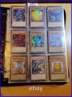 YuGiOh Massive Binder Collection Lot (1000+ All Holo Cards) Plz Read Description